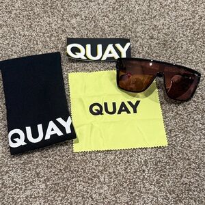 Quay Australia Nightfall Curved Sunglasses in Black